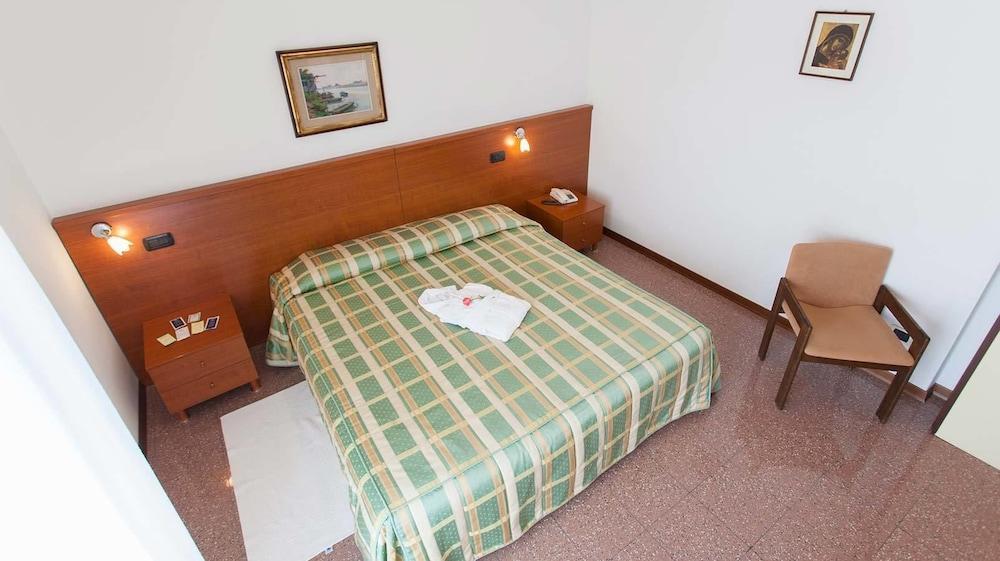 Hotel Rossini Tabiano Terme Dış mekan fotoğraf