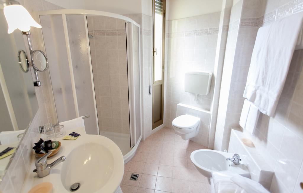 Hotel Rossini Tabiano Terme Dış mekan fotoğraf