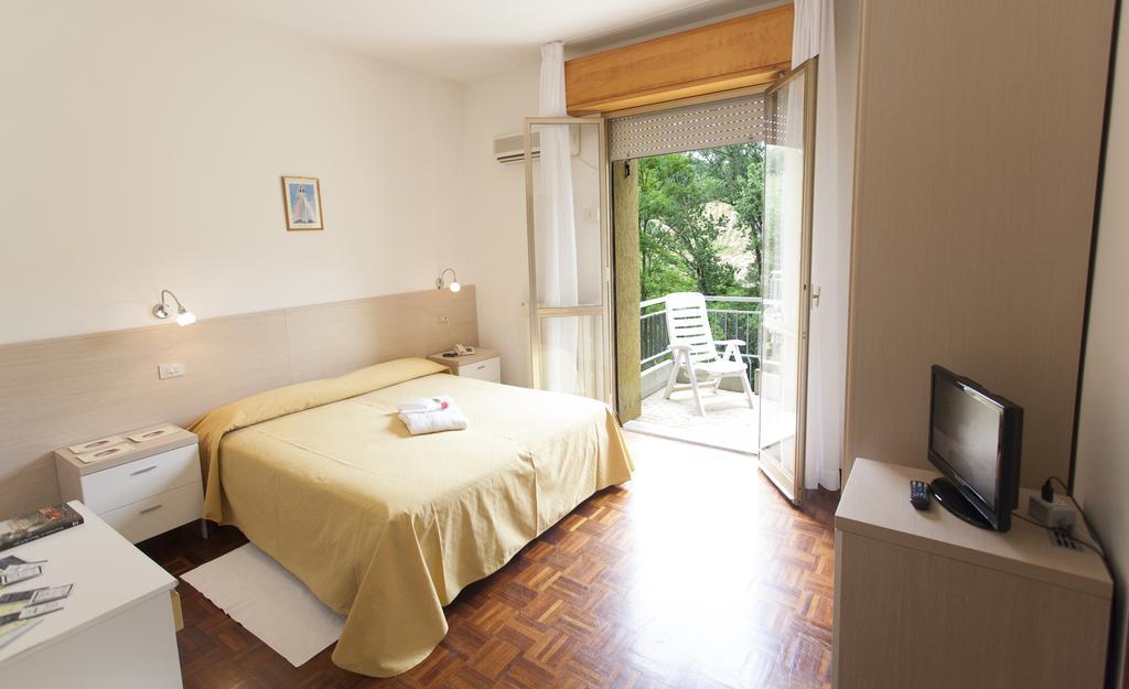 Hotel Rossini Tabiano Terme Dış mekan fotoğraf
