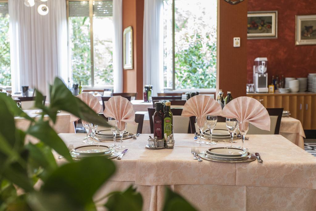 Hotel Rossini Tabiano Terme Dış mekan fotoğraf