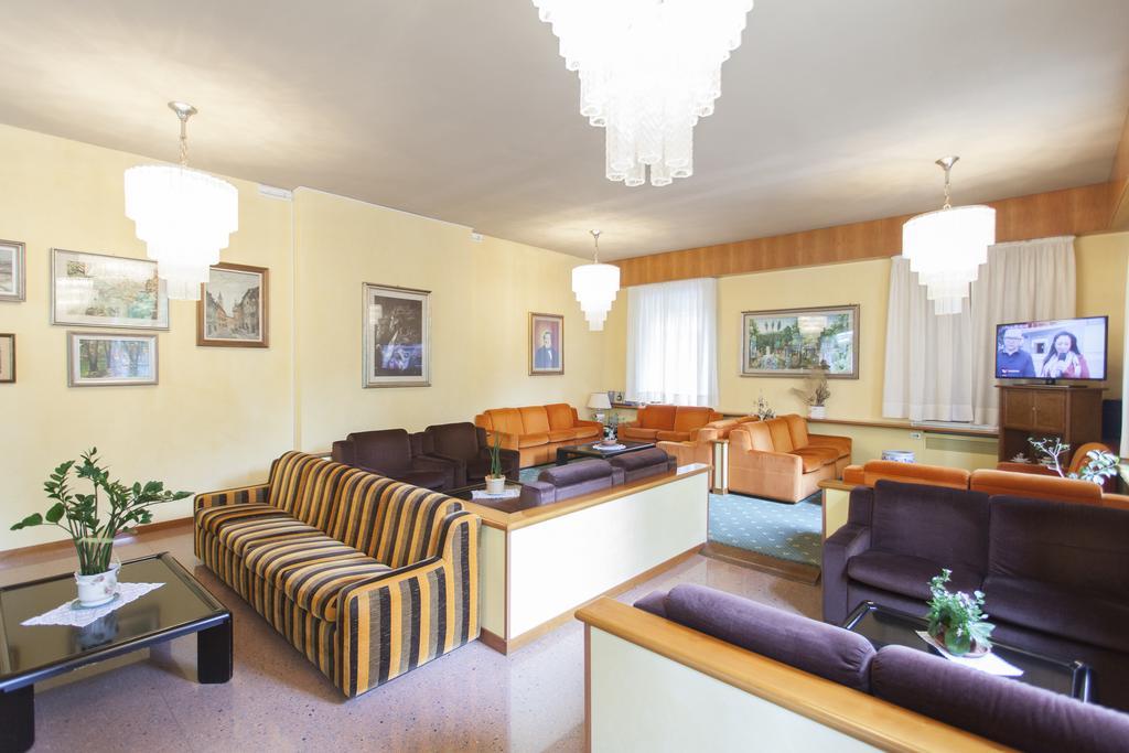 Hotel Rossini Tabiano Terme Dış mekan fotoğraf