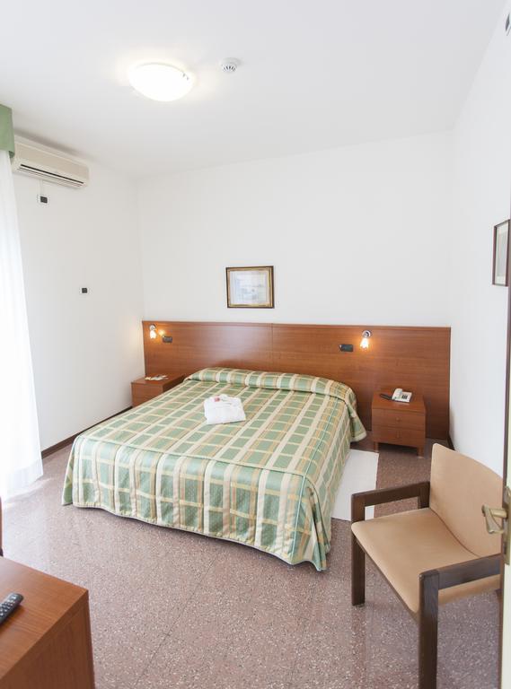 Hotel Rossini Tabiano Terme Dış mekan fotoğraf