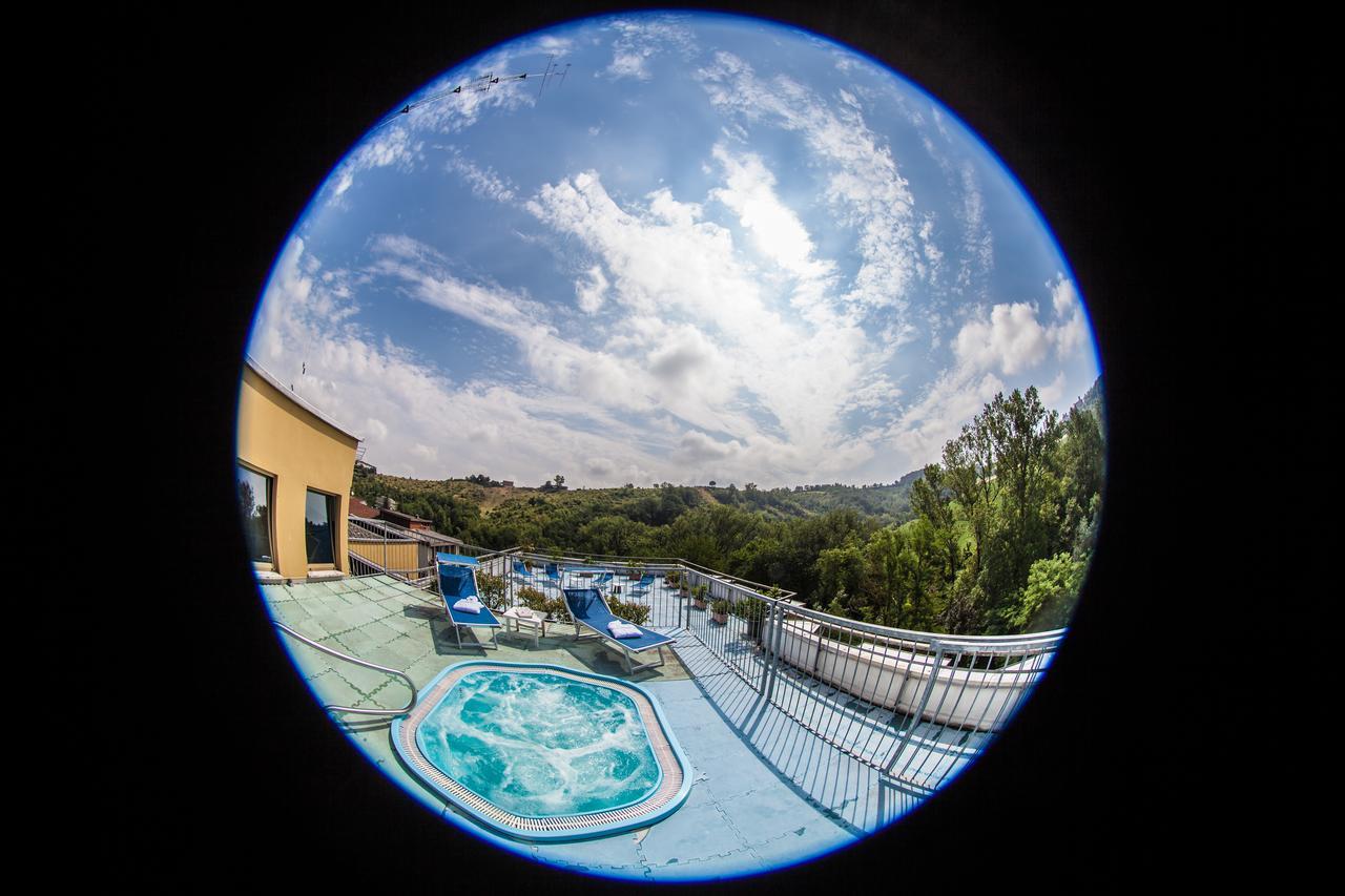 Hotel Rossini Tabiano Terme Dış mekan fotoğraf