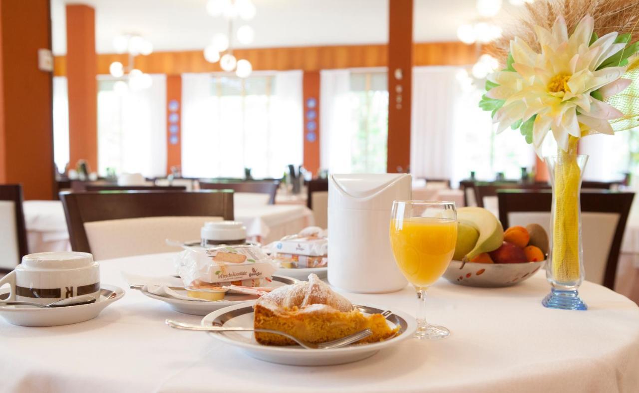 Hotel Rossini Tabiano Terme Dış mekan fotoğraf